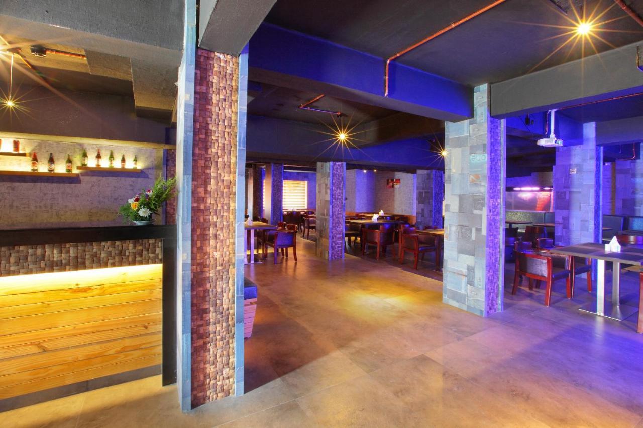Hotel Park Residency Calicut Ngoại thất bức ảnh